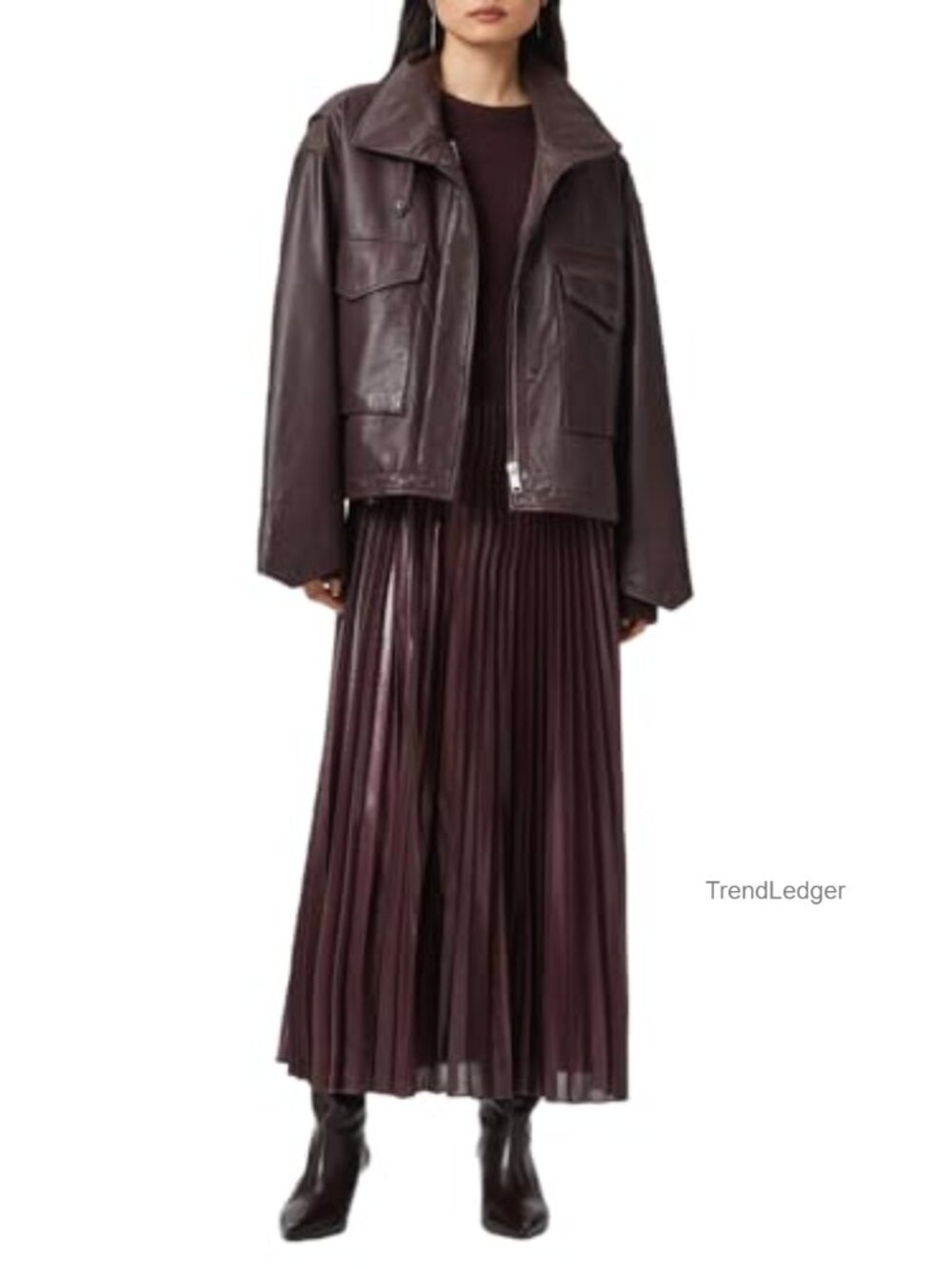 Cropped Genuine Leather Jacket Funnel Neck Zip Closure - Picture 3 of 6